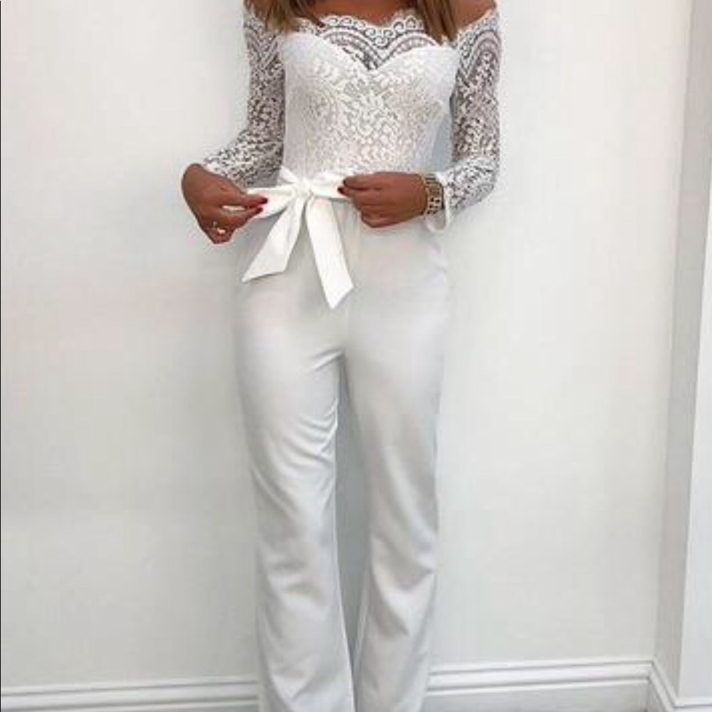 🎉Boutique Beautiful Host Pick🎉 Lace Jumpsuit - Picture 5 of 7